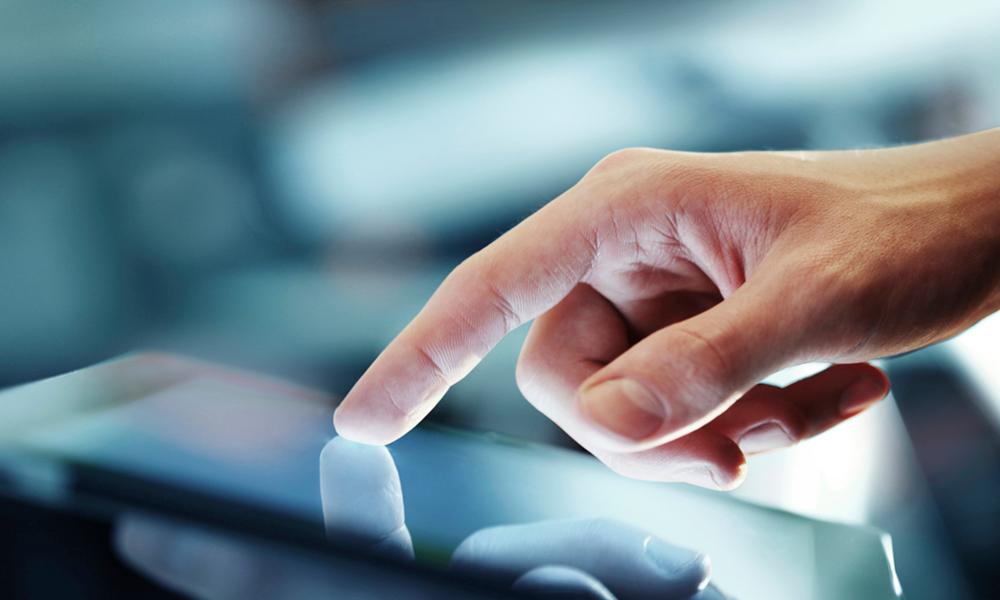 Revestimentos anti-impressão digital e fáceis de limpar
